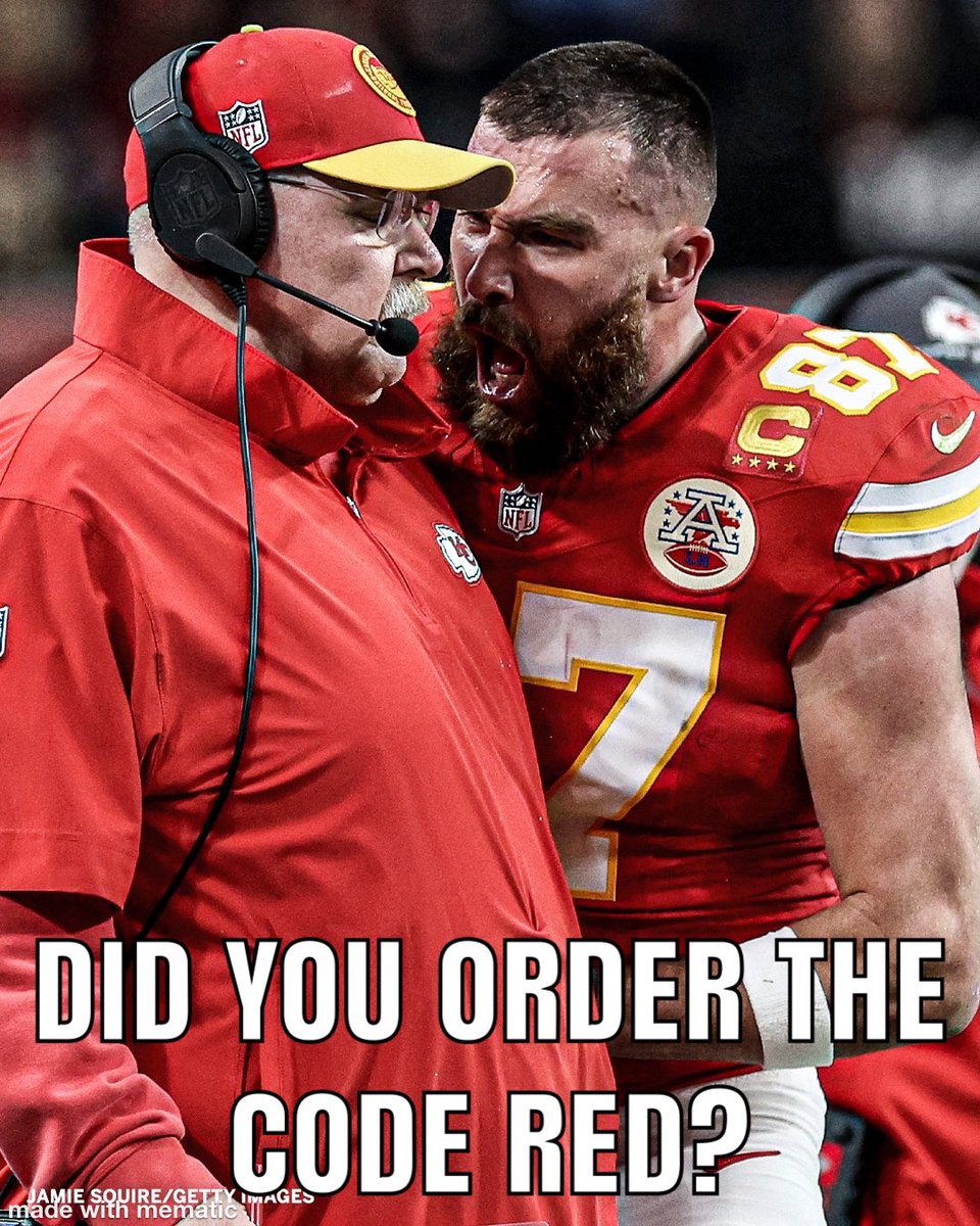 phillip_conrad's tweet photo. #SuperBowl #Kelce https://t.co/lVn5WypcrW