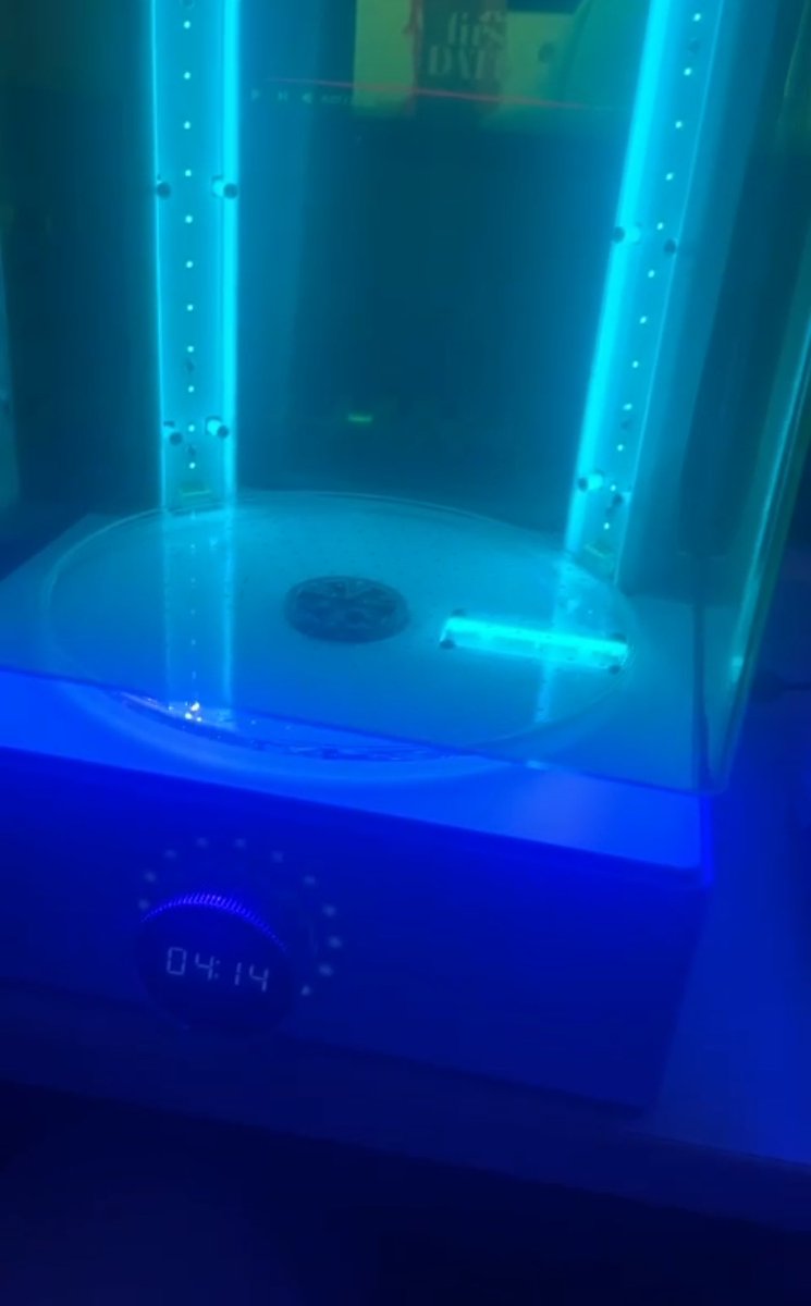 larswith27a's tweet photo. Elegoo just gifted us a 3D printer🤯 thanks and stay tuned for different art fellas😭✌🏼 https://t.co/82EcwQ52wI