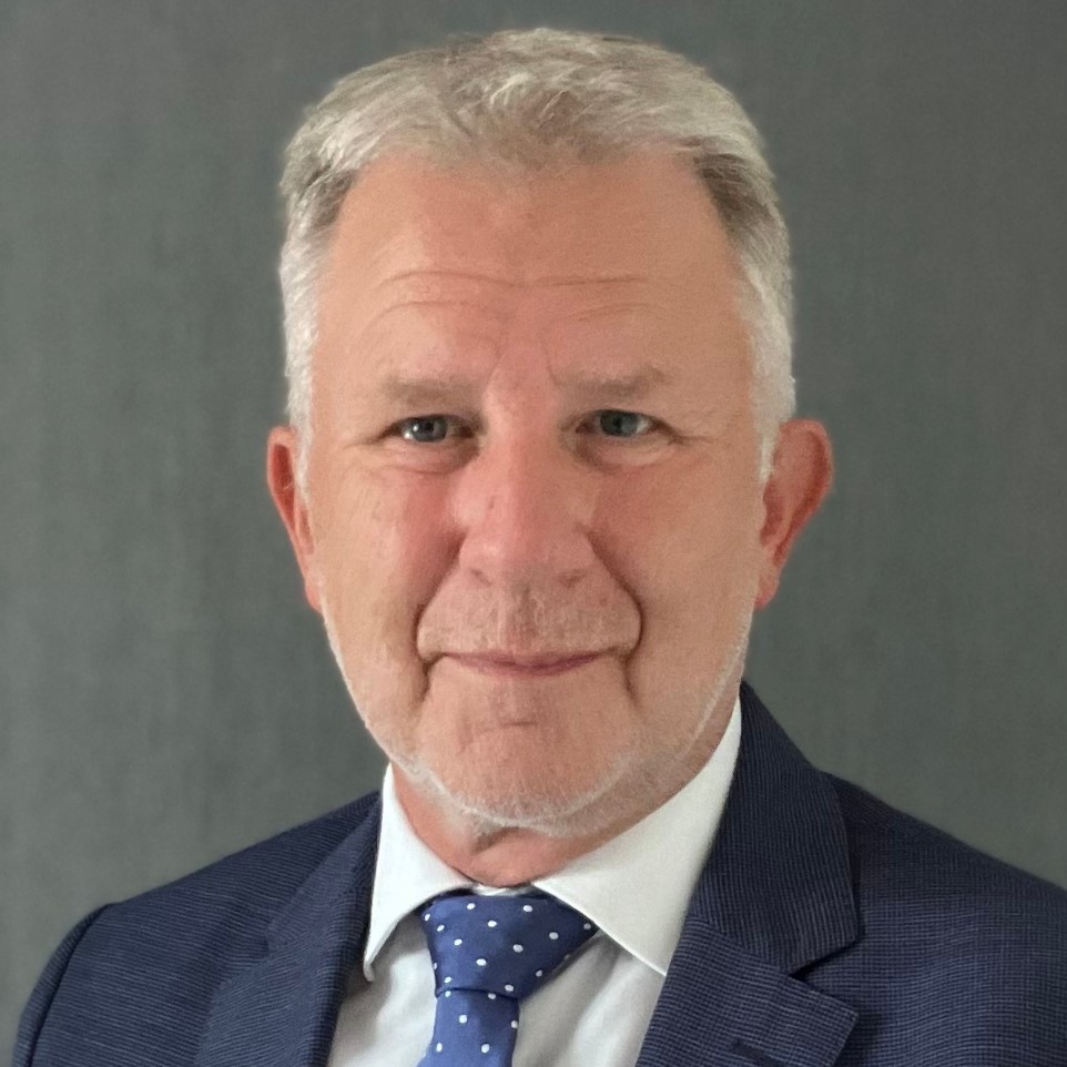 ChristenUnieEpe's tweet photo. Wethouder voor SGP-CU in de gemeente Epe
Even voorstellen: Gert van den Berg
Op het moment dat ik dit schrijf, ben ik bijna 5 maanden wethouder voor de SGP-CU in de gemeente Epe. Lees het hele verhaal op: https://t.co/sQIfKKqetP of op https://t.co/V7iOGTytsE https://t.co/720SKdO8N3