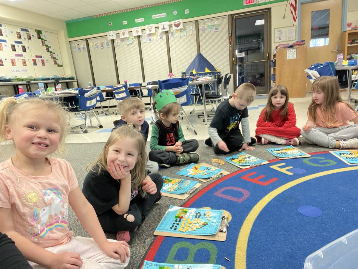 Mrs. Robinson tweet media