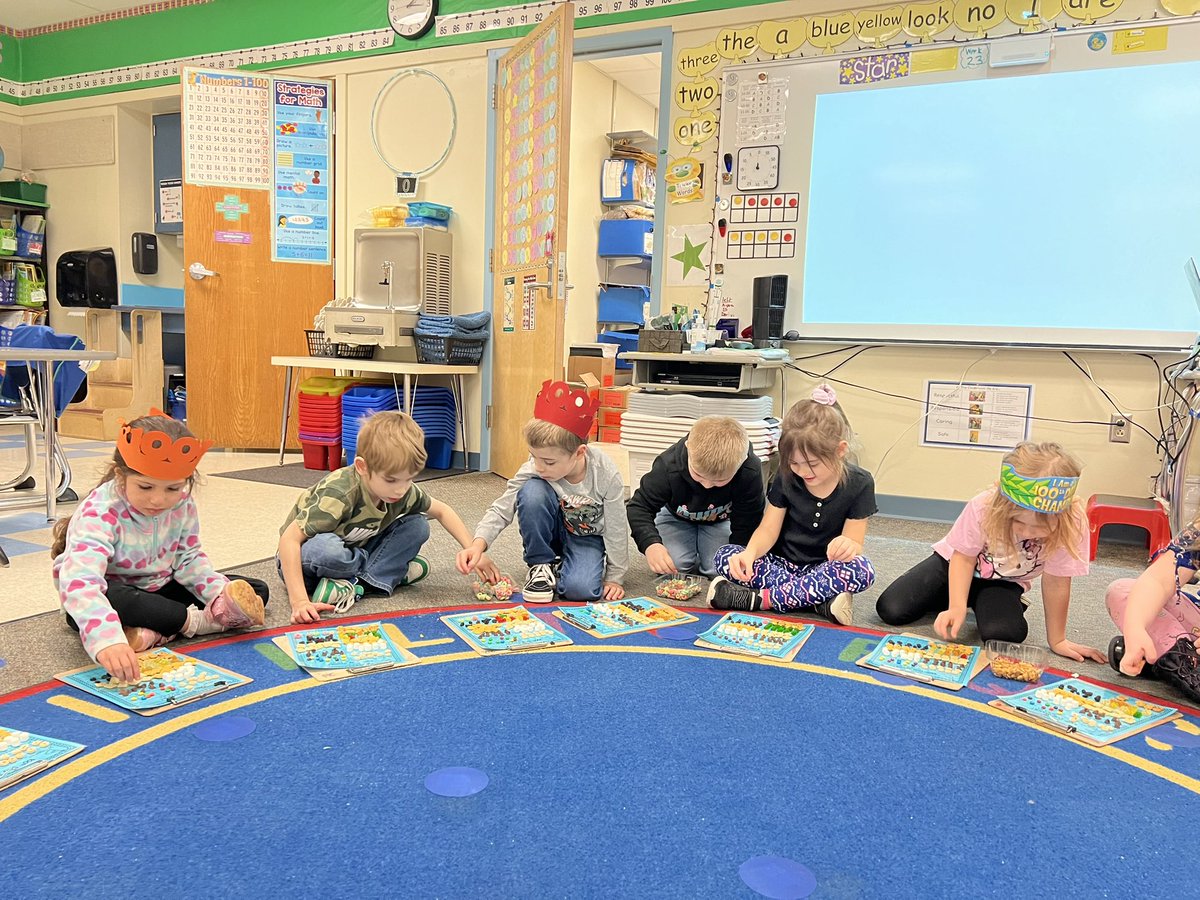 Mrs. Robinson tweet media