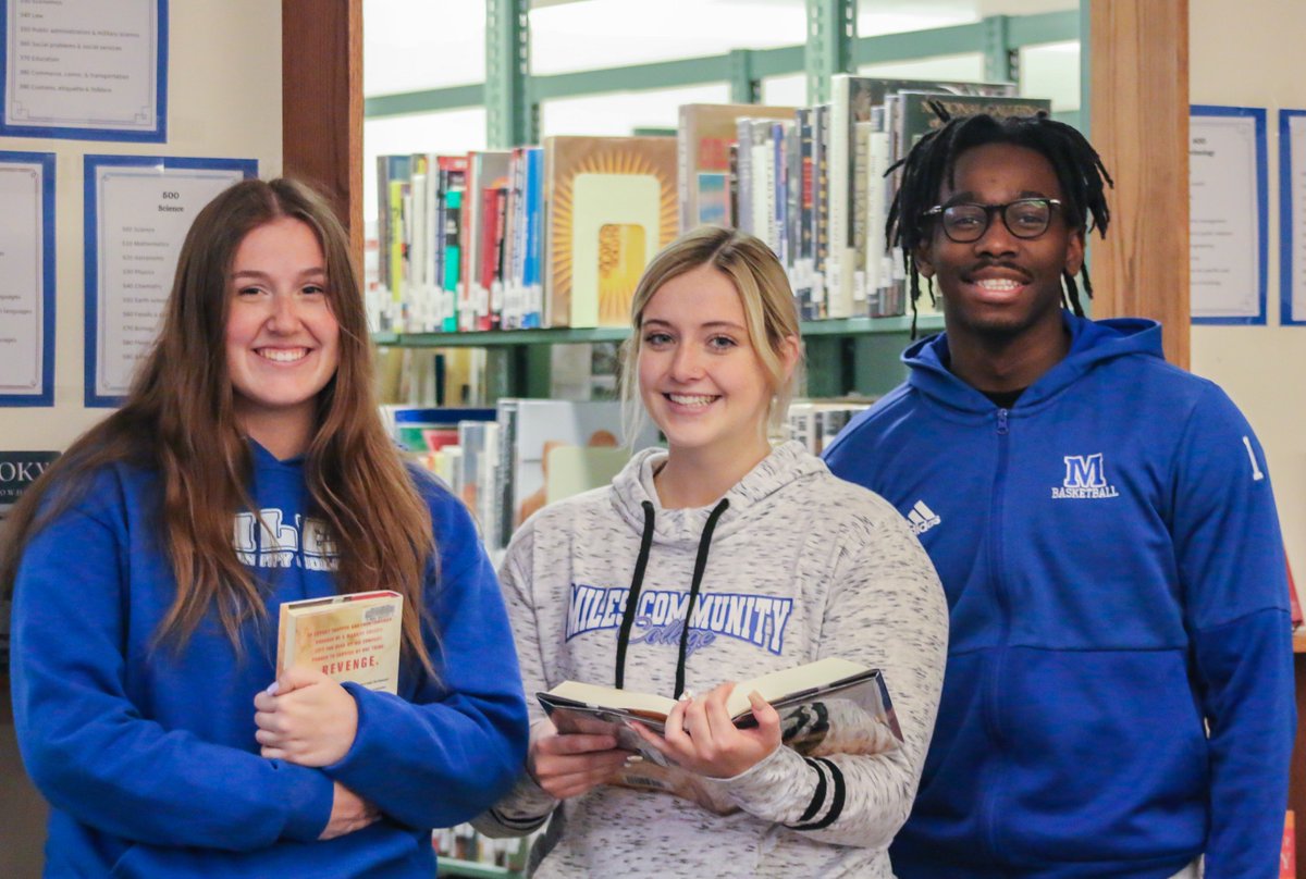 Congratulations to our Pioneers who made the 2023 Fall Semester President's List! To see the full list, visit: bit.ly/MCCNewsFall23P…