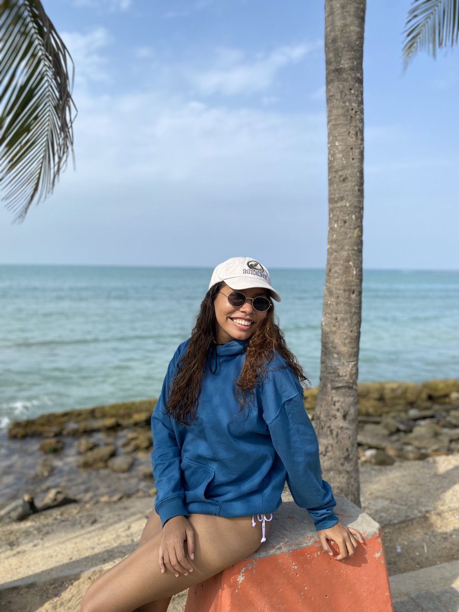 marianajbh's tweet photo. 🧿 https://t.co/01HzTflJzw