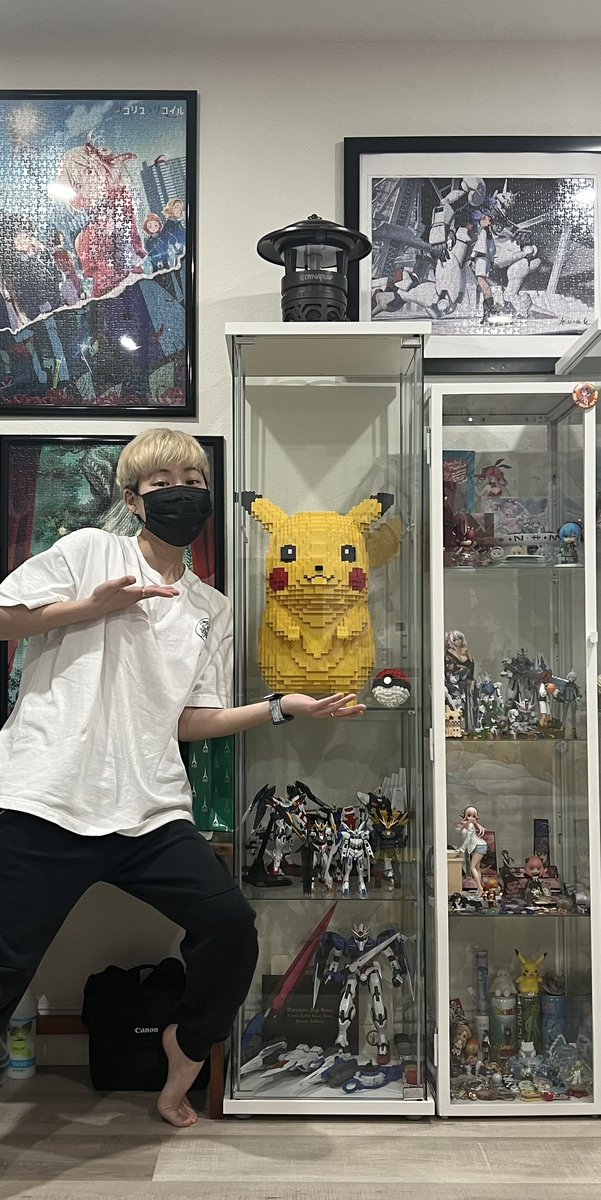 Hawuu_'s tweet photo. Look at this badboi 😎 yall are cool, thanks for the pikachu lego!! https://t.co/loZAtu9PV5