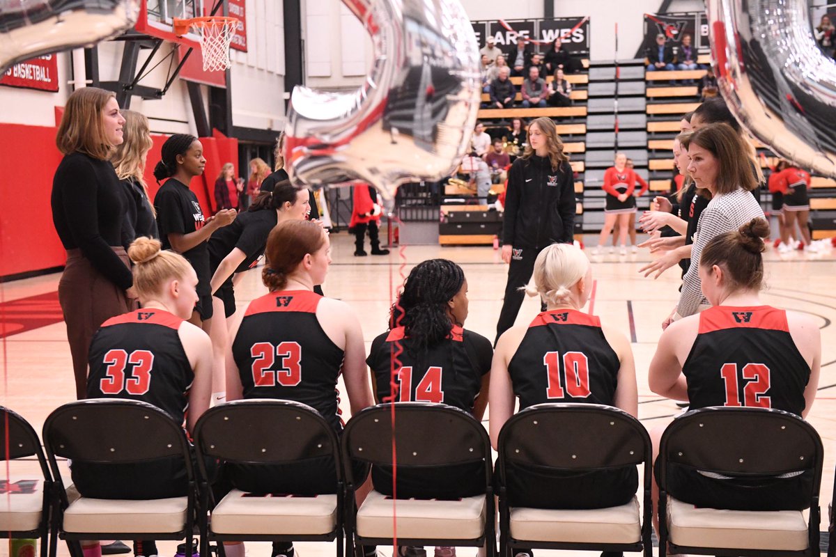 We had a special weekend celebrating our seniors ❤️🖤 We are so grateful for all they’ve done for this program and proud of the people they’ve become in these last 4 years. Once a Cardinal, always a Cardinal ❤️