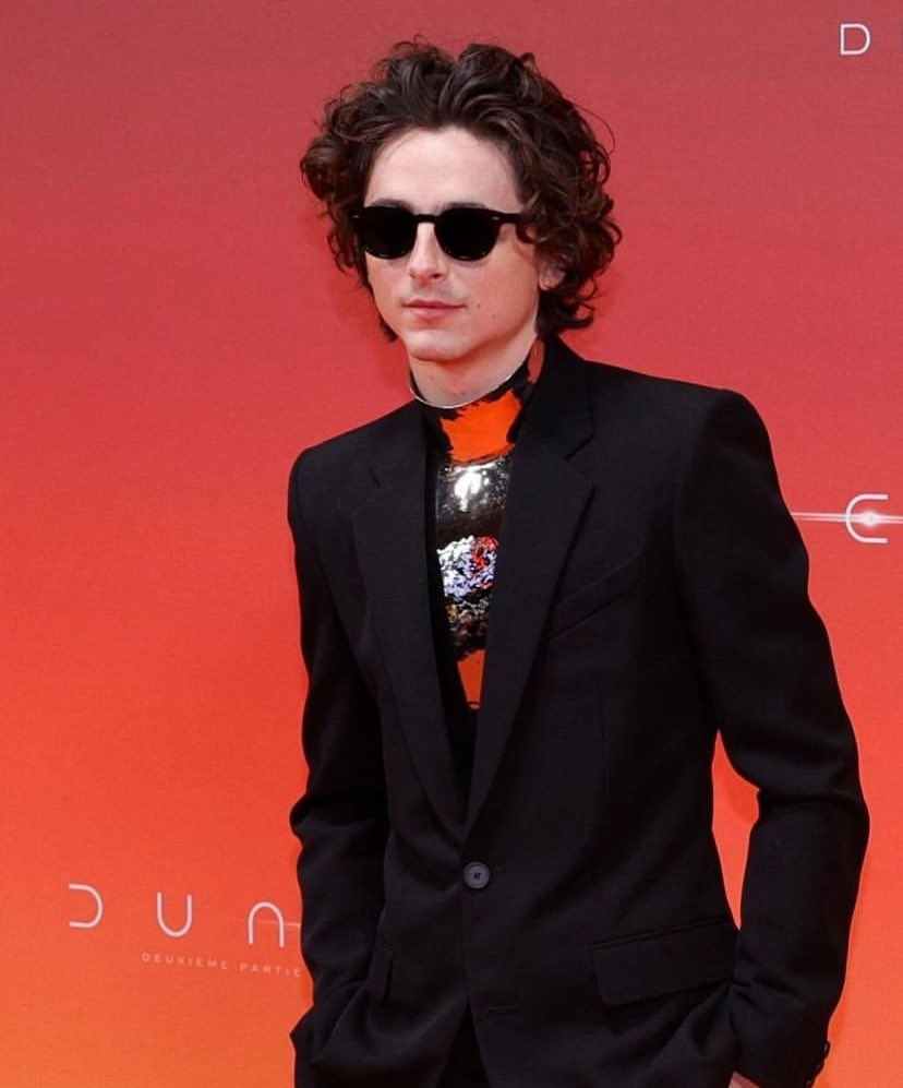 timotheebrasil_'s tweet photo. 📸| Timothée hoje (12/02) em premiere de “Duna: Parte Dois” - Paris. https://t.co/XUemv3U48v