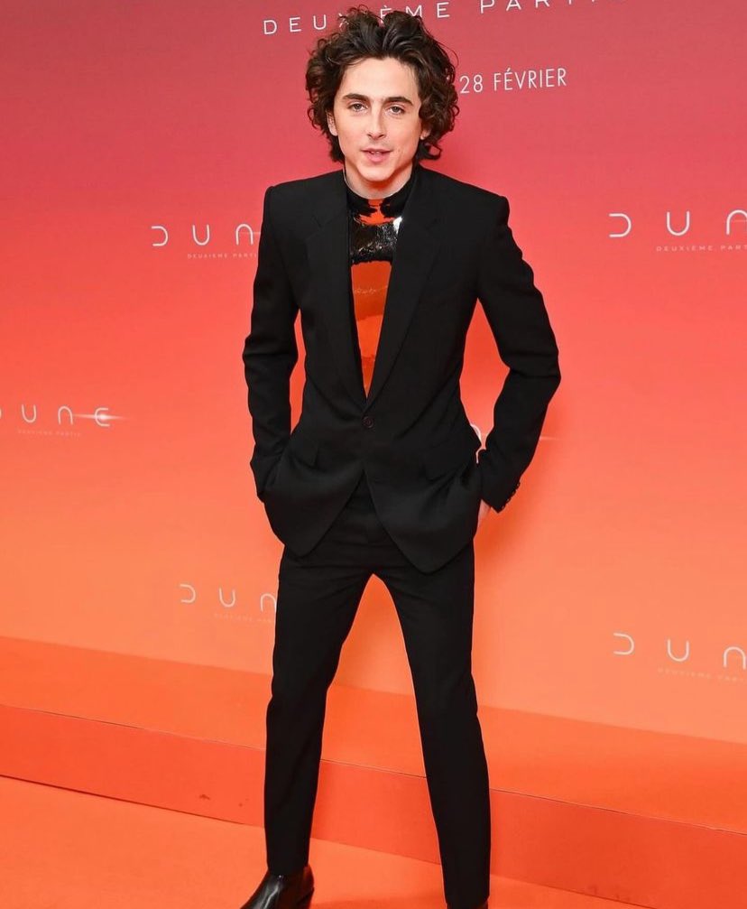 timotheebrasil_'s tweet photo. 📸| Timothée hoje (12/02) em premiere de “Duna: Parte Dois” - Paris. https://t.co/XUemv3U48v