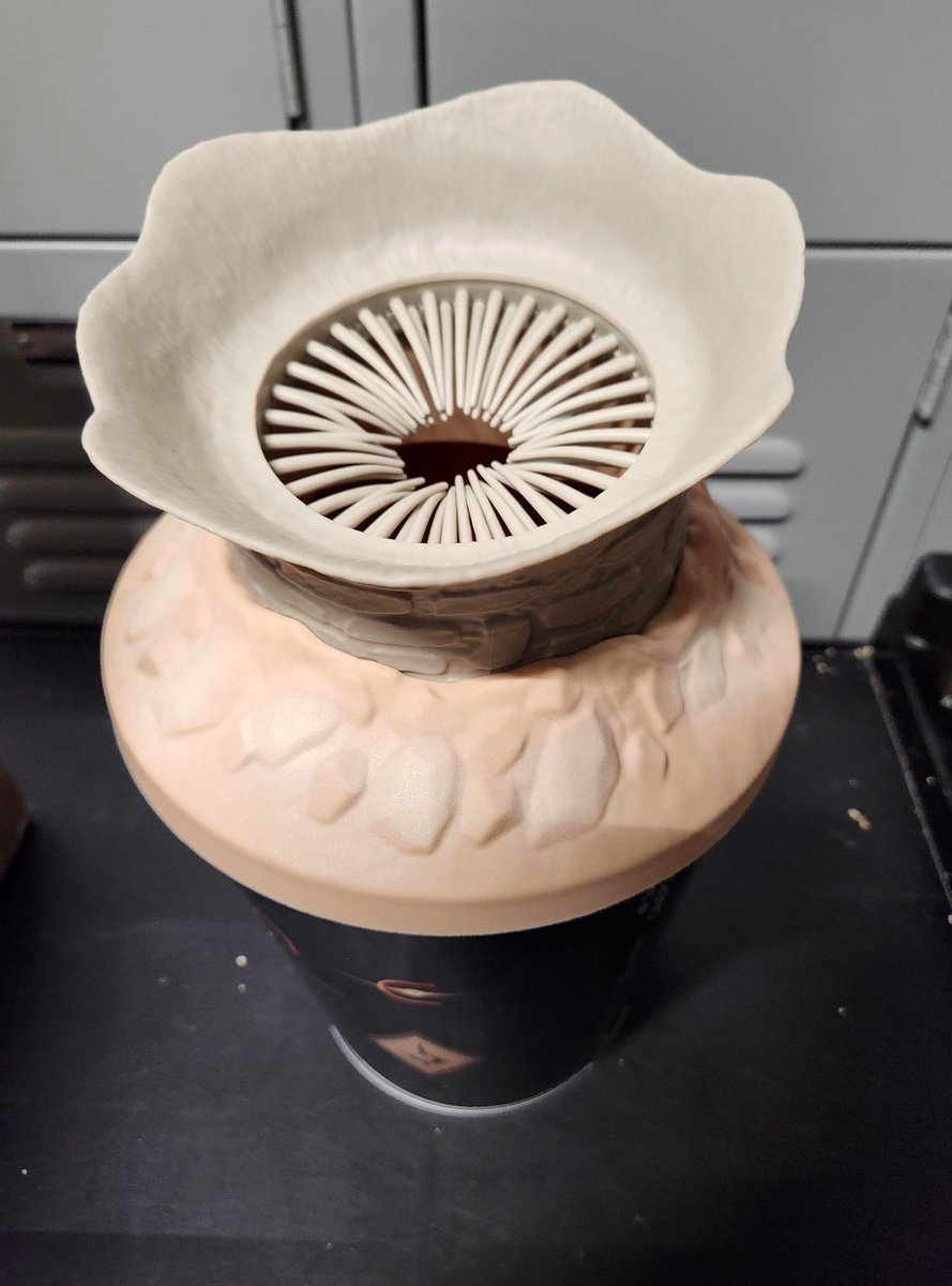 CultureCrave's tweet image. "Wait till you see the Deadpool popcorn bucket" 🍿

— Ryan Reynolds