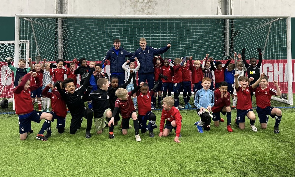 Julian Bennett tweet media