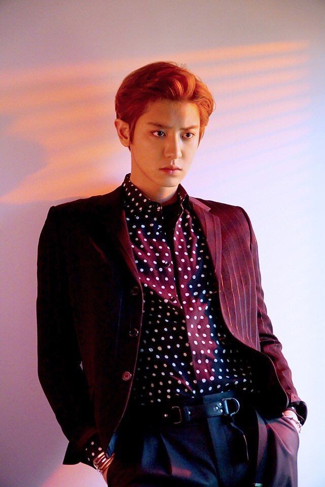 SubbyBaek's tweet photo. "He is the finest one. He is perfect for this marriage of convenience," 

Park Chanyeol, the heir of the powerful lycan mafia family eyed the omega. More specifically, a Lycan omega. 

His traits were dominant, especially his angelic features. 

Byun Baekhyun was the best option. https://t.co/f4i0uKS7mG
