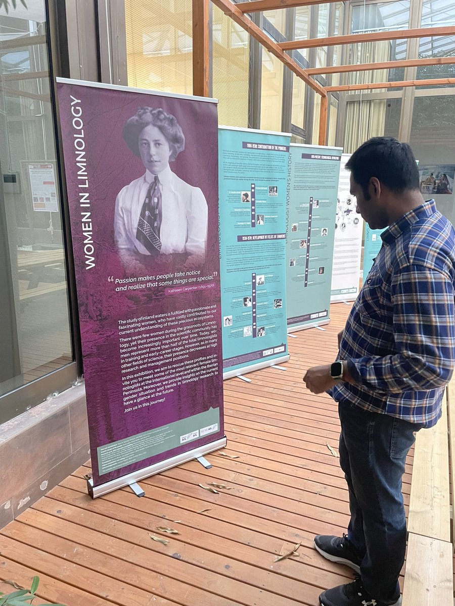 #11Feb2024 Our group has been busy displaying our two exhibitions 👩‍⚕️“Women in Limnology” and 💧“Augmented Ecofeminisms” at <a href="/irtacat/">IRTA</a> and <a href="/IcraWater/">ICRA</a>