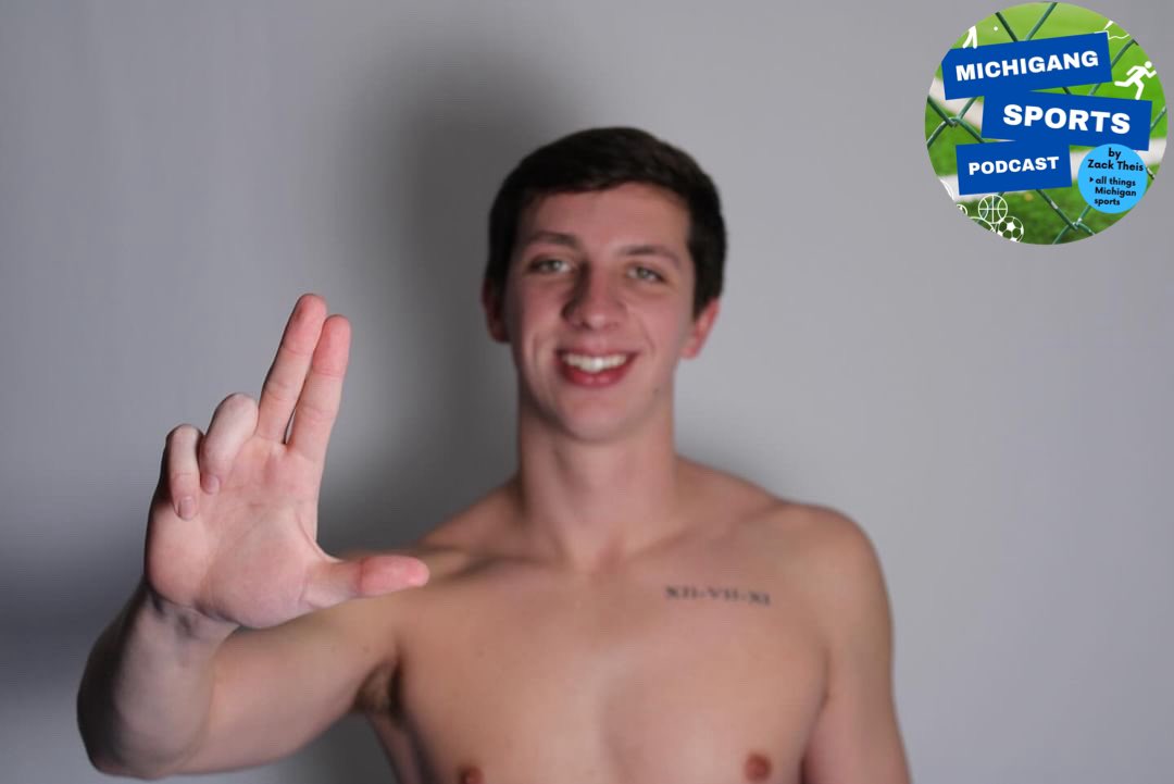 Episode 233: Interview with GVSU Swimmer Jamahl Hogan:

Jamahl and I talked about his journey through the sport of swimming, who had the biggest impact on him early on in his career, and why he wanted to swim at GVSU!
open.spotify.com/episode/739Vwl…