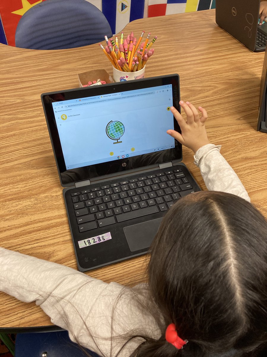 Lisa Knick tweet media