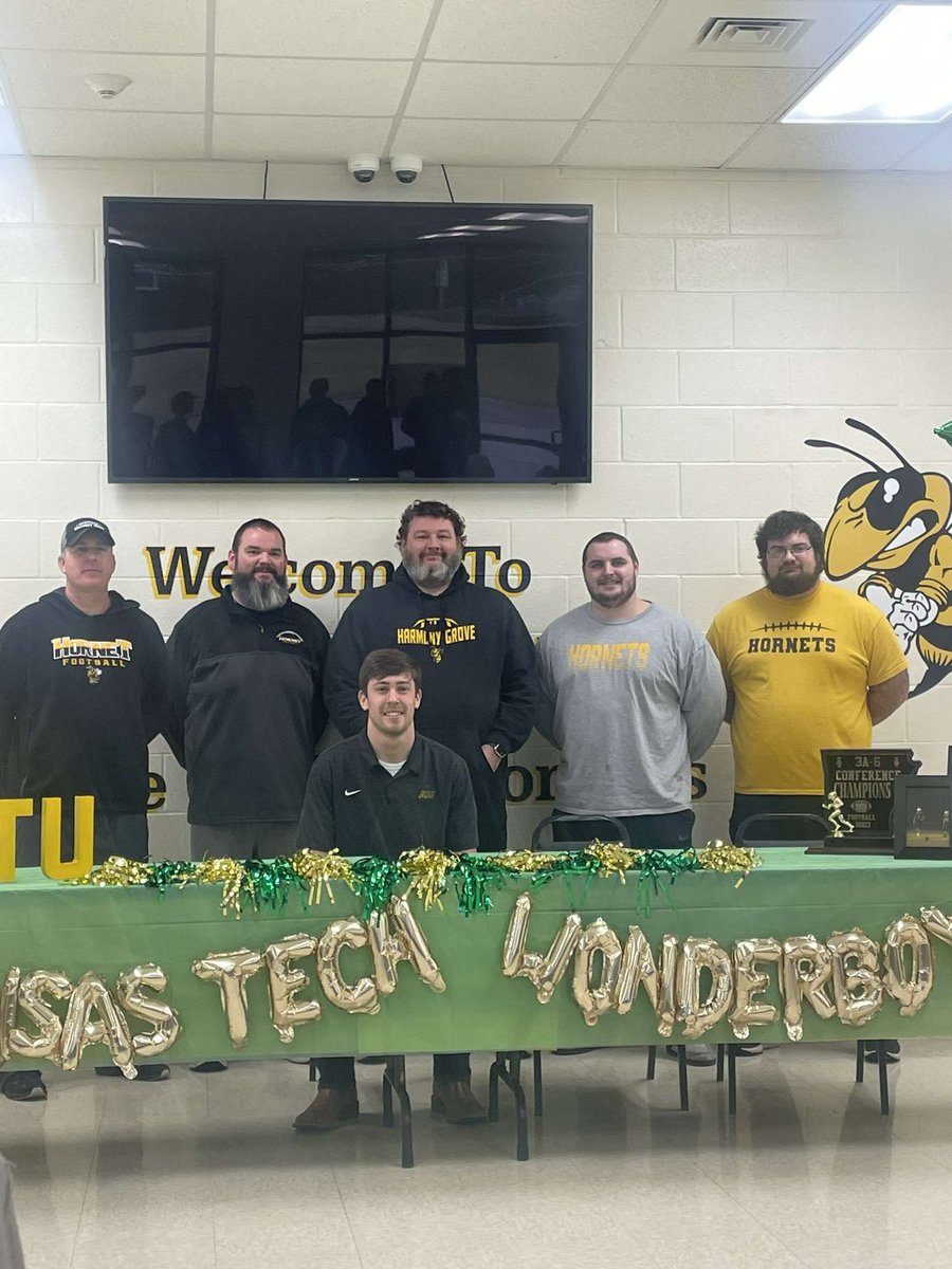 100% Committed! 
Very grateful to be able to continue playing football at <a href="/ArkansasTech/">Arkansas Tech</a> 
Time to get to work! <a href="/CoachSirrArchie/">Aaron Archie</a>