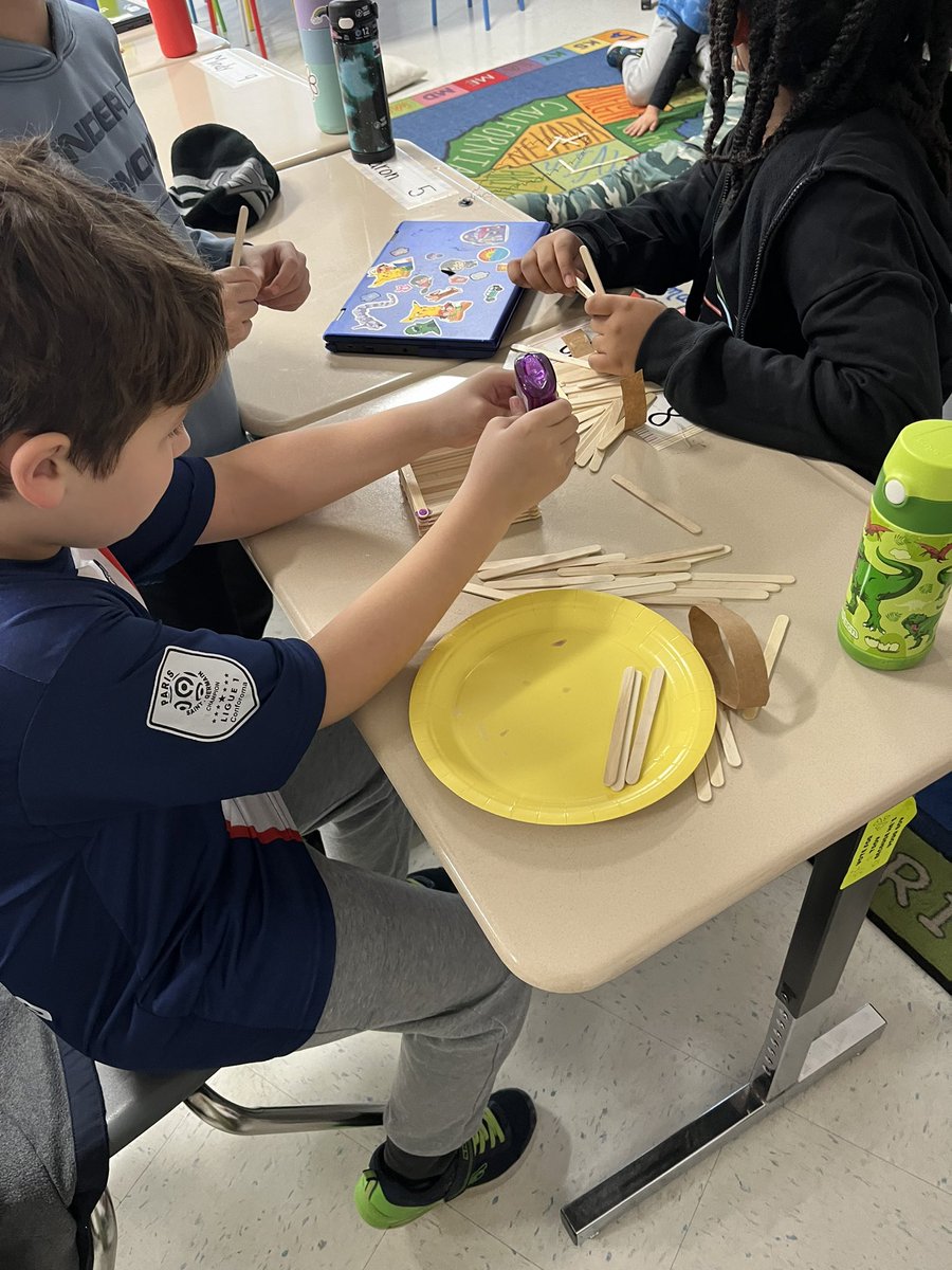 Today <a href="/CardinalRidgeES/">Cardinal Ridge ES</a> we made love boxes to give to children in the hospital 💕
