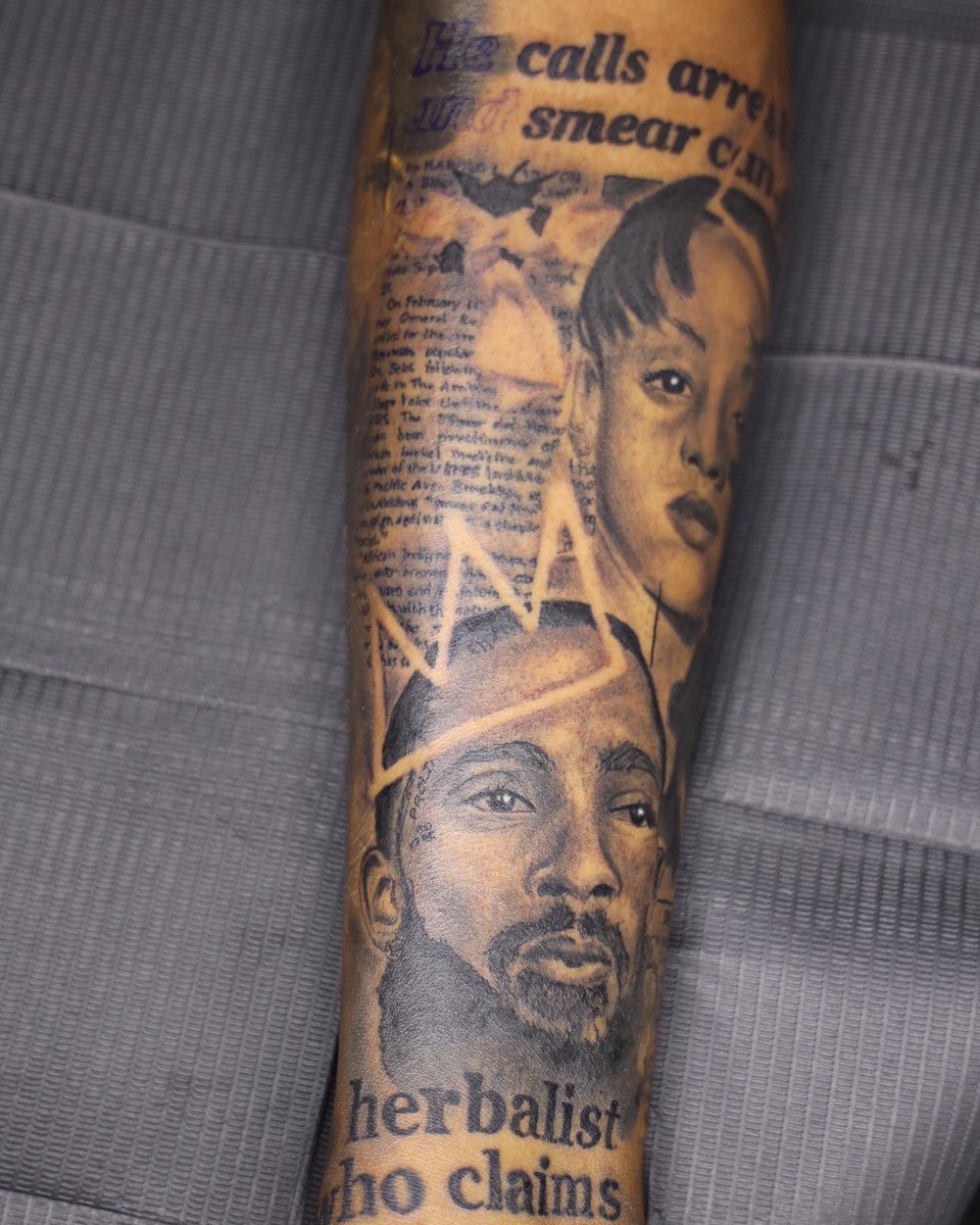 ddavisdesigns_'s tweet image. They took my IG pages y’all .. idk why the universe doesn’t want me to win but blow me up on this here soon so my clientele can find me 😭🙏🏾
📍Houston, TX
#houstontattoo #houstontattooartist