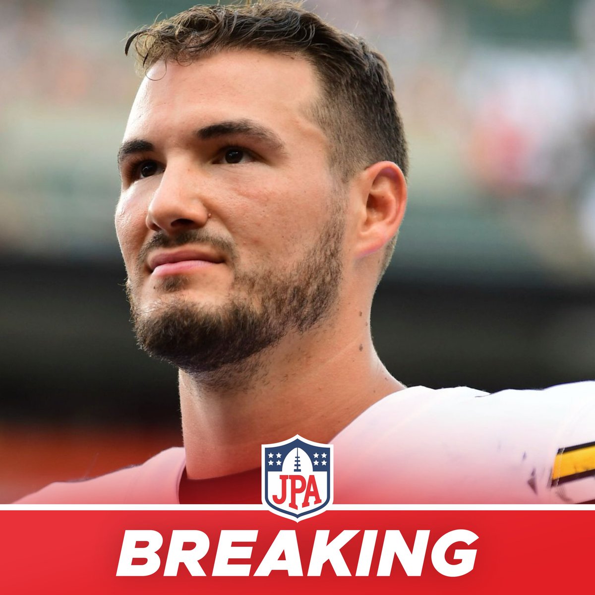 jasrifootball's tweet photo. 𝗕𝗥𝗘𝗔𝗞𝗜𝗡𝗚: The #Steelers and QB Mitchell Trubisky have mutually parted ways, per @MikeGarafolo https://t.co/aTSkLsHHEB