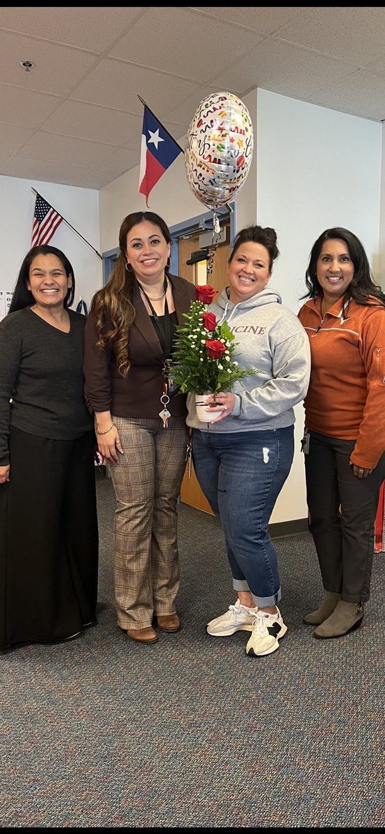 Claudia Ruiz (@bburgprincipal) on Twitter photo <a href="/fmgilbert/">F.M. Gilbert Elementary</a> We are honored to announce Jenny Allred as our 2024-2025 Teacher of the Year! We love you! ❤️#TecheroftheYear #GrizzlyPride <a href="/fmgilbert/">F.M. Gilbert Elementary</a> We are honored to announce Jenny Allred as our 2024-2025 Teacher of the Year! We love you! ❤️#TecheroftheYear #GrizzlyPride