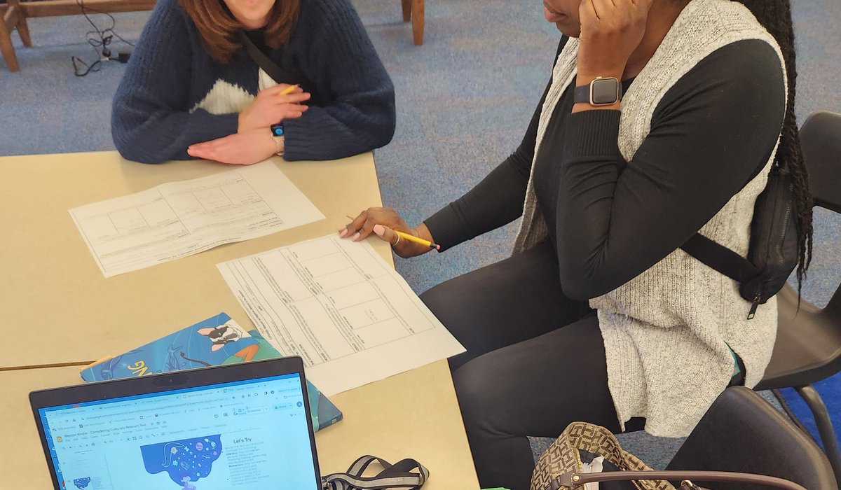 Angelique Thompson (@a_thompsonclass) on Twitter photo It was another great day of co-learning with the Kindergarten educators <a href="/WestonMemo_TDSB/">Weston Memorial JPS</a> as we considered how we might use the TDSB's Equity Framework while centering play. It was great to see the new principal Mrs. Carruthers engaged in play and partners planning. <a href="/LC1_TDSB/">Learning Centre 1</a> It was another great day of co-learning with the Kindergarten educators <a href="/WestonMemo_TDSB/">Weston Memorial JPS</a> as we considered how we might use the TDSB's Equity Framework while centering play. It was great to see the new principal Mrs. Carruthers engaged in play and partners planning. <a href="/LC1_TDSB/">Learning Centre 1</a>