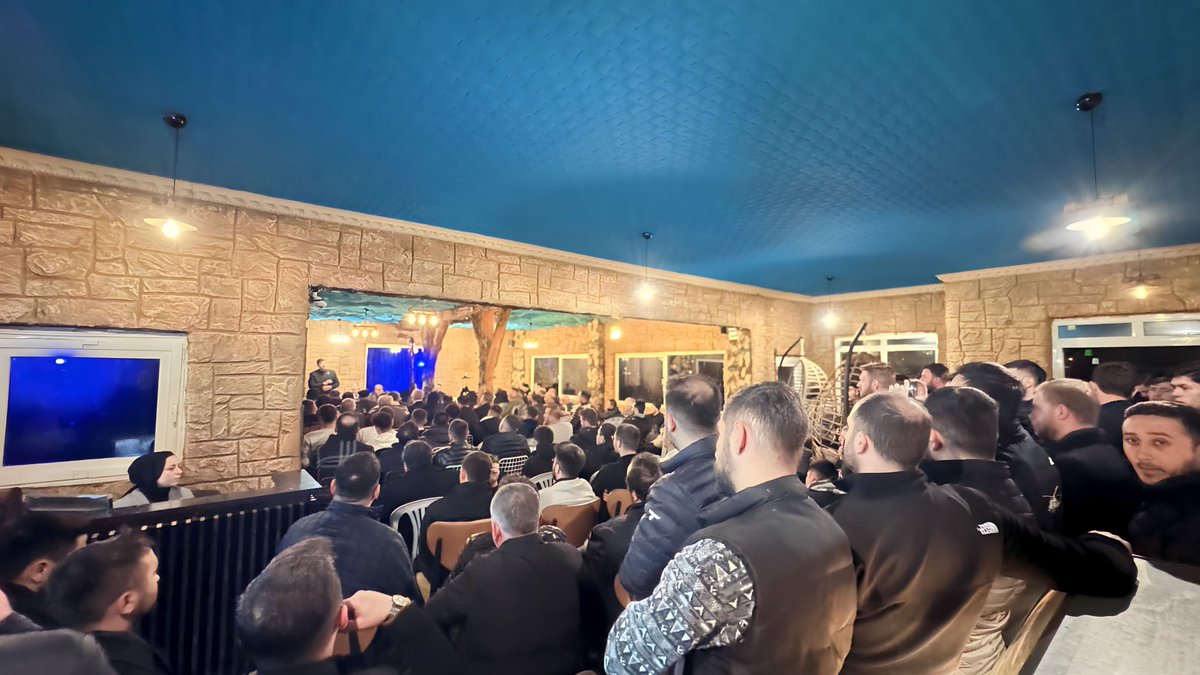 Kıymetli hemşehrimizle ve sevgili gençlerimizle bir araya geldik. 

Hemşehrilerimizin ve gençlerimizin desteğiyle daha güçlü bir şekilde, yeniden #Ankara’mızda ve #Kahramankazan’ımızda 31 Mart’ta destan yazacağız inşallah. 

Kahramankazan için ‘Bir’iz 
Kahramankazan Biz’iz…