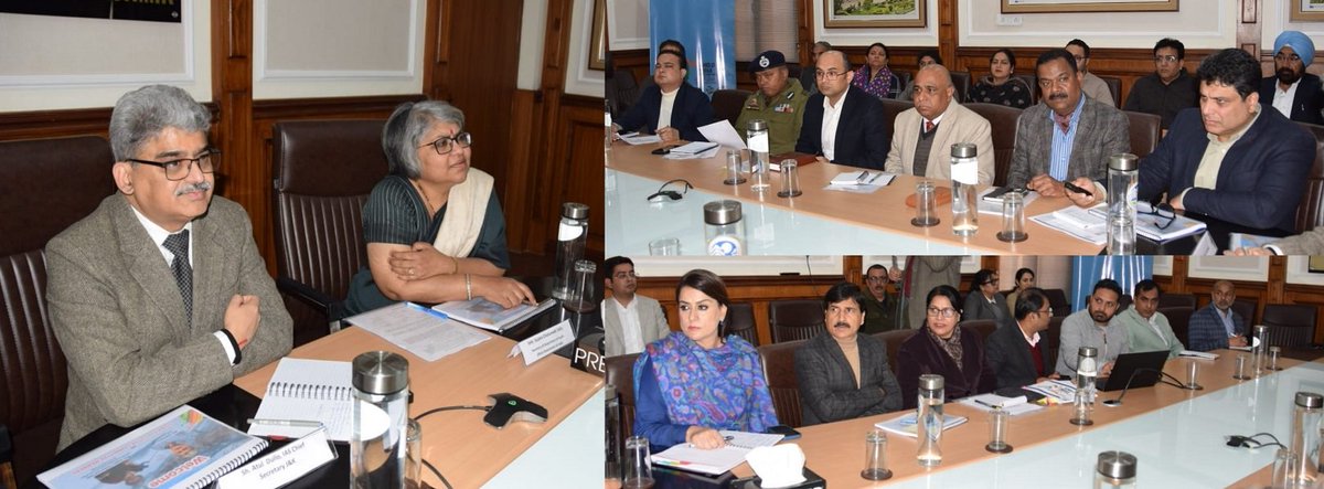 RisingKashmir's tweet photo. #KheloIndiaWinterGames2024: #UnionSecretary, #ChiefSecretary co-chair Executive Committee level meeting to review #preparations
@OfficeOfLGJandK @diprjk
@manojsinha_ @JKSportsCouncil
@JandKTourism
https://t.co/ldgDLHHlpt https://t.co/8vOU1woeeY