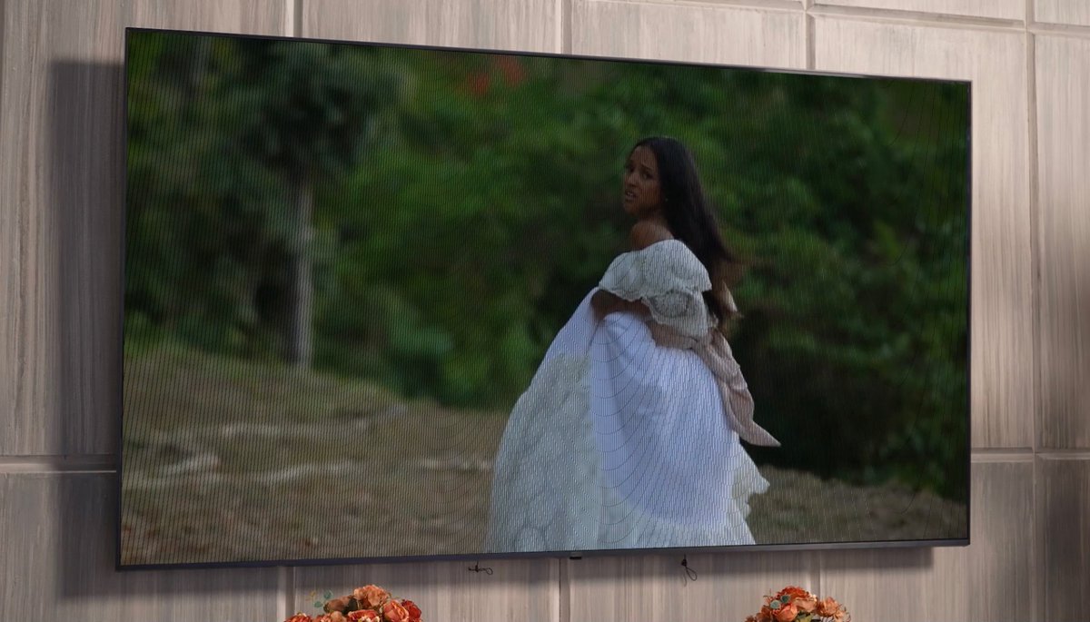 TheBaytheSeries's tweet photo. The Daytime Emmy-winning, multi-camera drama THE BAY will release a one-hour special on Valentine’s Day highlighting Bay City’s weddings over the last 8 seasons. The special will take viewers on a journey of super couple Pete and Vivian’s two wedding’s (Emmy-winning lead actor and actress Kristos Andrews and Karrueche Tran). Starting off with Brian (Dylan Bruce) and Zoey’s (Taylor Stanley) attempt at wedded bliss, along with Daniel and Caleb’s red wedding, concluding with Sara (Mary Beth Evans) and Lex’s (Tristan Rogers) shotgun hospital wedding, and many more classic wedding moments from the series.

The special brings the return of actress, comedian, and host Kym Whitley (Curb Your Enthusiasm, Act Your Age) back to the canvas. Now working for Garrett Industries International, Whitley will reprise her Emmy-nominated role as Candice Lewis (aka Big Candi) along with a guest appearance by Sam Asghari (Lioness), who shows up in Bay City with a special Valentine’s treat from Candi’s secret admirer.

To see the one-hour special and relive some of THE BAY’S greatest wedding moments, tune in to Popstar! TV on Wednesday, February 14th, at 3 pm ET/noon PT with encore presentations at 8 pm ET/5 pm PT or 11 pm ET/8 pm PT. 
 
Download the Popstar! TV channel FREE on your Roku device, Apple TV, or Vizio. The special will later become available on VOD on multiple streaming services.

THE BAY is filmed at Associated Television Studios in Burbank, CA, and produced by LANY Entertainment in association with She Mogul Media. The series airs weekdays at 4 pm ET on Popstar! TV. You can also #BingeTheBay on demand on Tubi, Prime Video, and more.