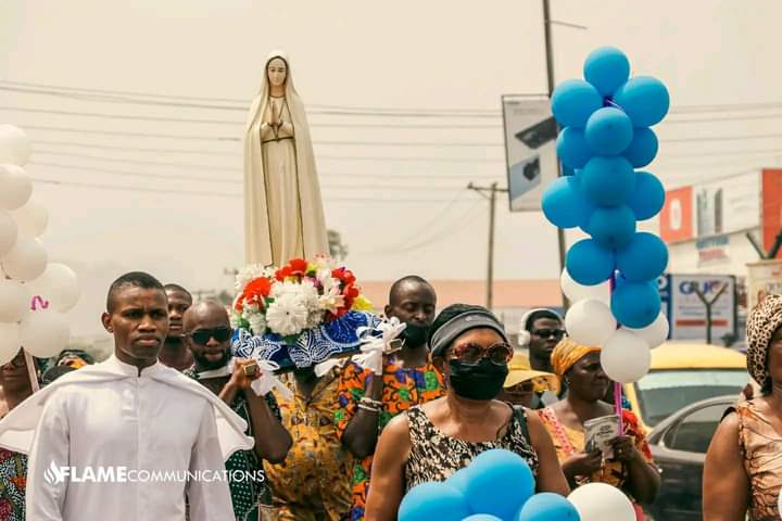 ednyoka's tweet photo. Meanwhile, The Rosary Rally in Enugu, Nigeria! https://t.co/LEO1oMzIAU