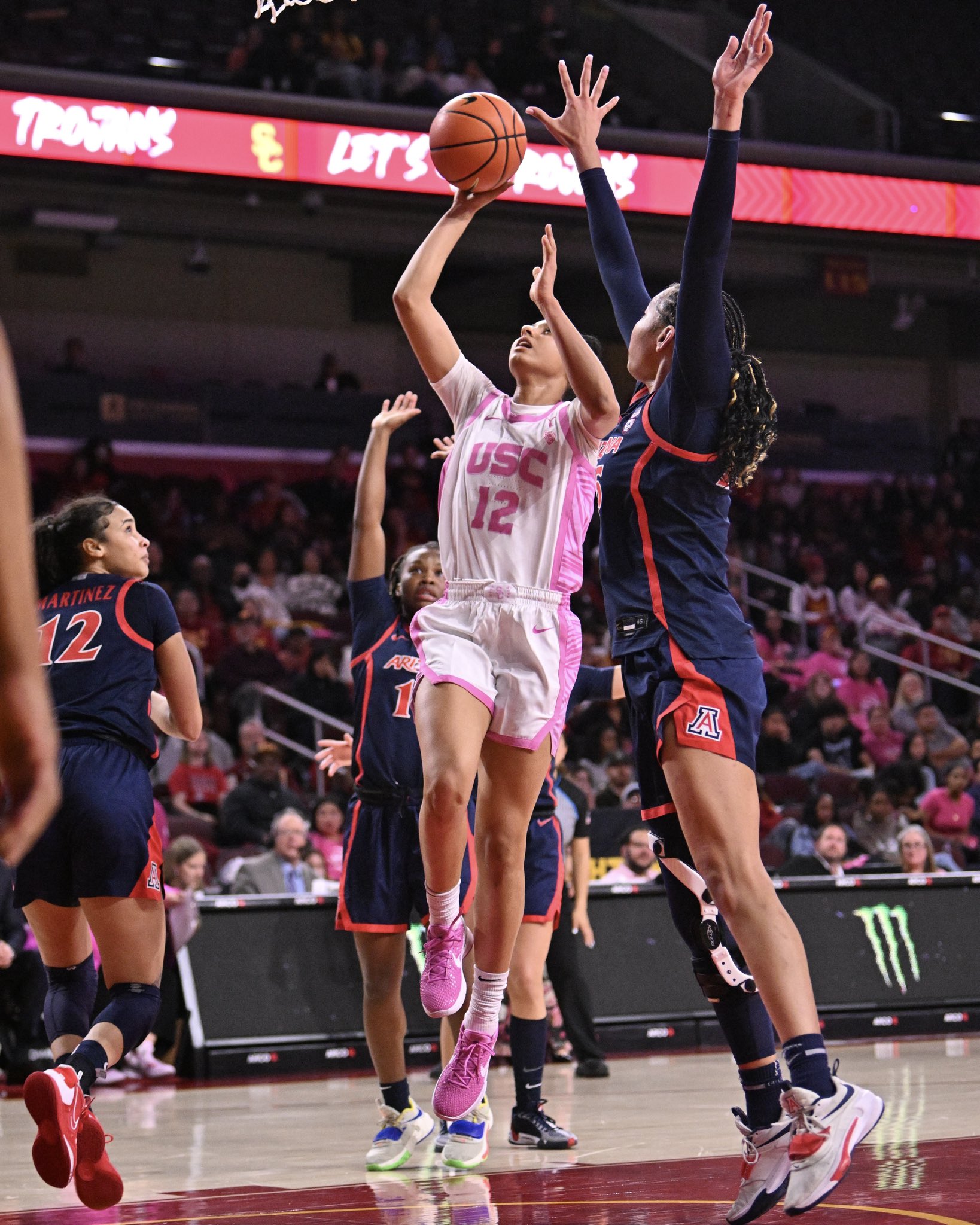 USC Women's Basketball on X: "End Q3: USC 60, Arizona 44 Won the quarter by 12 👏 https://t.co/GqLM0D13P1" / X
