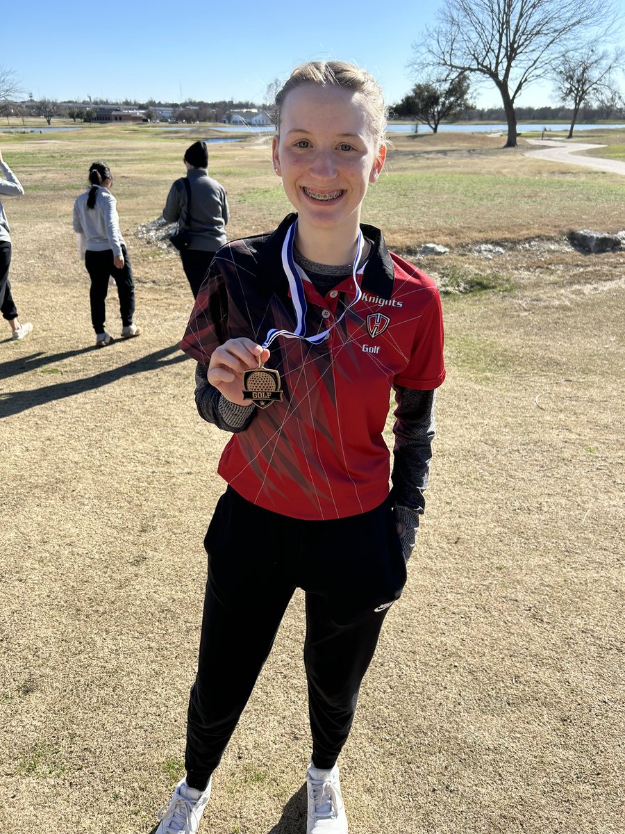 The Lady Knights Golf Team placed 6 out of 15 teams today at the Temple Wildcat Invitational. Lillian Moss medaled with a fourth place finish out of 94 competitors. A really windy day, but the Lady Knights took it all head on!!!!