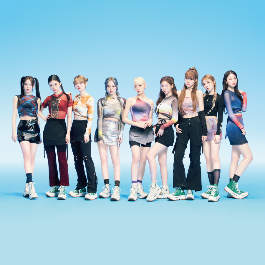 GGL1_N7bAAAMRTA?format=jpg&name=900x900