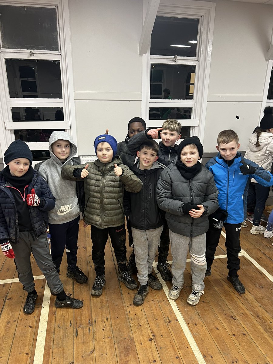 Y5CT tweet media