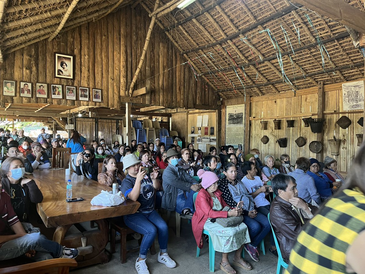 CPA_Cordillera's tweet photo. NOW HAPPENING:

The Dalicno indigenous community is holding a press conference on their opposition against the Application for Production Sharing Agreement 103  (APSA 103) of Apex Mining's Itogon-Suyoc Resources, Inc. (ISRI)

#SaveDalicno
#NoToAPSA103
#DefendCordilleraPH https://t.co/GXxX3v0Dhg