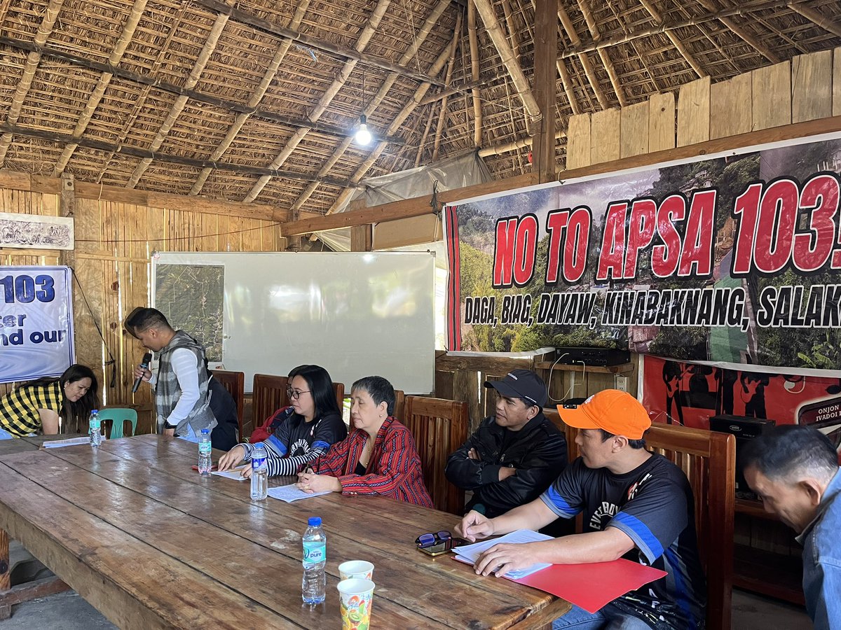 CPA_Cordillera's tweet photo. NOW HAPPENING:

The Dalicno indigenous community is holding a press conference on their opposition against the Application for Production Sharing Agreement 103  (APSA 103) of Apex Mining's Itogon-Suyoc Resources, Inc. (ISRI)

#SaveDalicno
#NoToAPSA103
#DefendCordilleraPH https://t.co/GXxX3v0Dhg