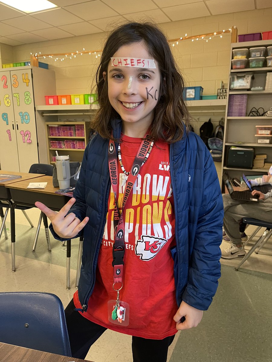 rne_Klein's tweet photo. Kyla was so excited that the Chiefs won. #rnegreatthings https://t.co/wSHjdz4N8c