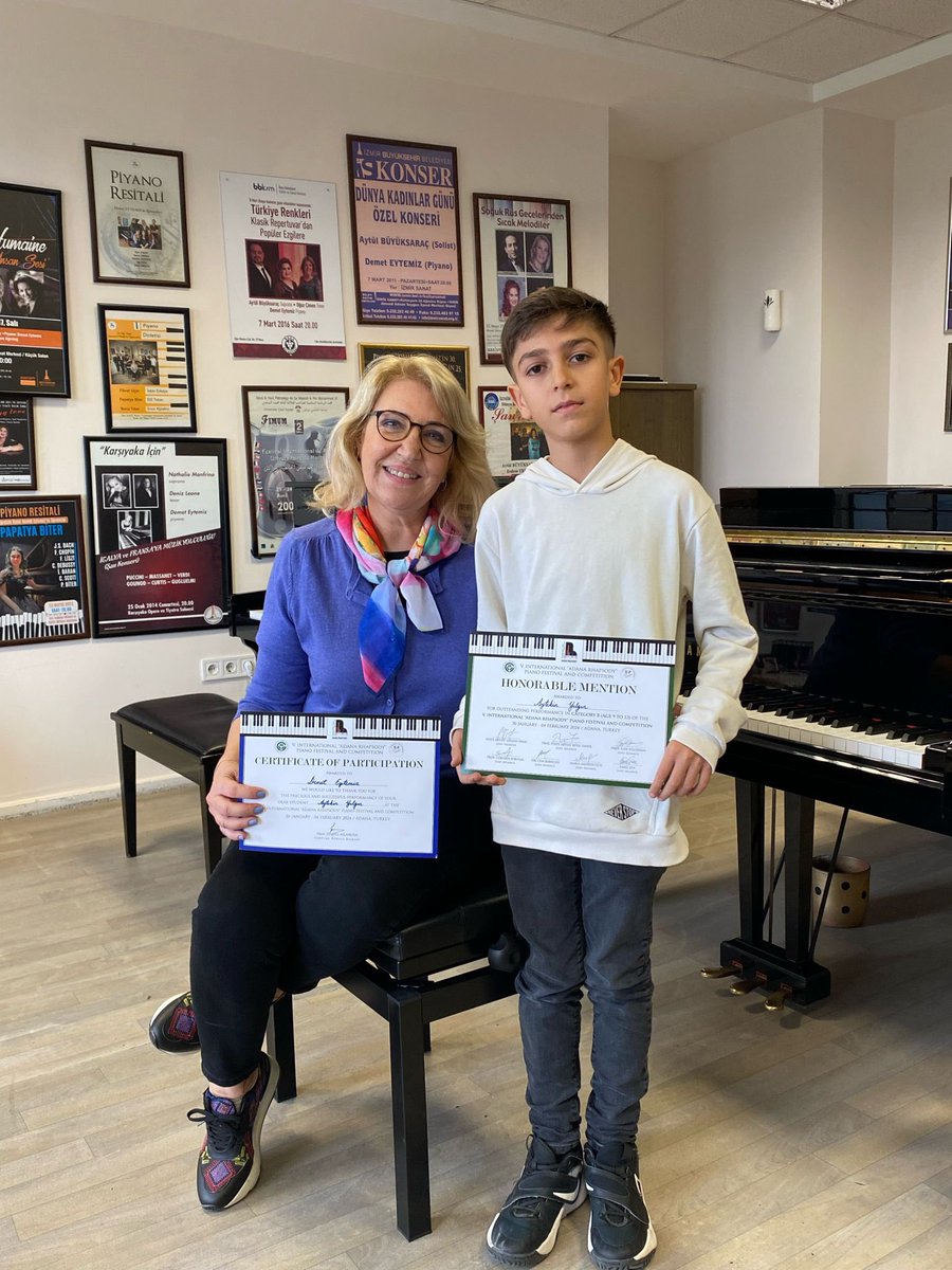deukonser's tweet photo. Adana Rhapsody International Piano Festival &amp; Competition’da B Kategorisinde mansiyon ödülünü öğrencimiz Aytekin YILGIN kazanmıştır. Öğrencimizi ve onu yetiştiren Dr.Öğr.Üyesi Demet EYTEMİZ’ tebrik eder, başarılarının devamını dileriz.
@universitemDEU 
@hotar_nukhet 
@basak_g https://t.co/QCWFMXJUU8