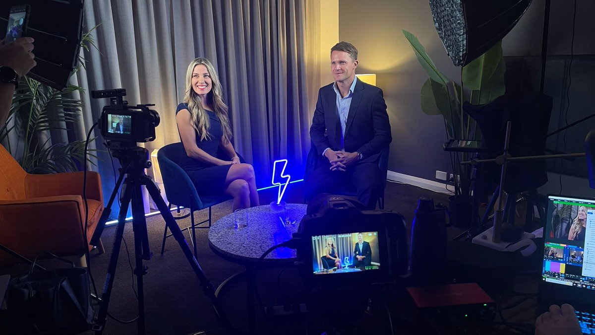 grafa_finance's tweet photo. 📹 Grafa is streaming from the RIU Explorers Conference in #Fremantle today! If you're at the event and want to profile your company, come speak to us. There's also plenty more interviews to come so sign up https://t.co/0pnMb1rl1l (it's free) and tune in!
#RIUconference #mining https://t.co/5v5u2YXFbi