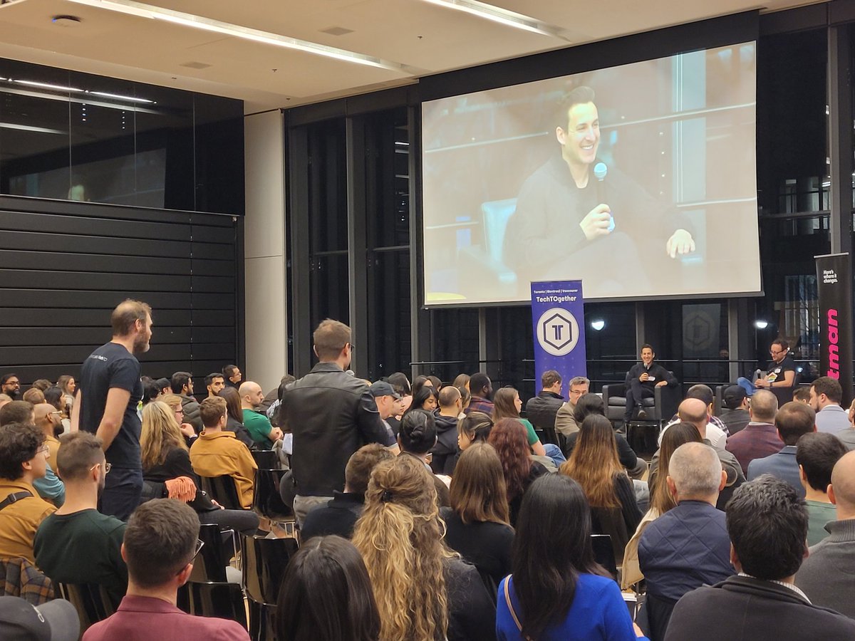 WasifZHyder's tweet image. Ambitious founders, intriguing conversations and an ever curious community. 
#TechTO energy hits different!