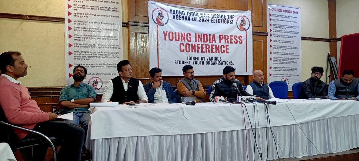 RYA_Bihar's tweet photo. 2024 चुनाव का एजेंडा - तय करेगा यंग इंडिया !

चलो दिल्ली
यंग इंडिया रैली
28 फरवरी, जंतर मंतर, दिल्ली.

जुमला नहीं जवाब दो, दस साल का हिसाब दो!

#YoungIndia https://t.co/7xA7CYFag0