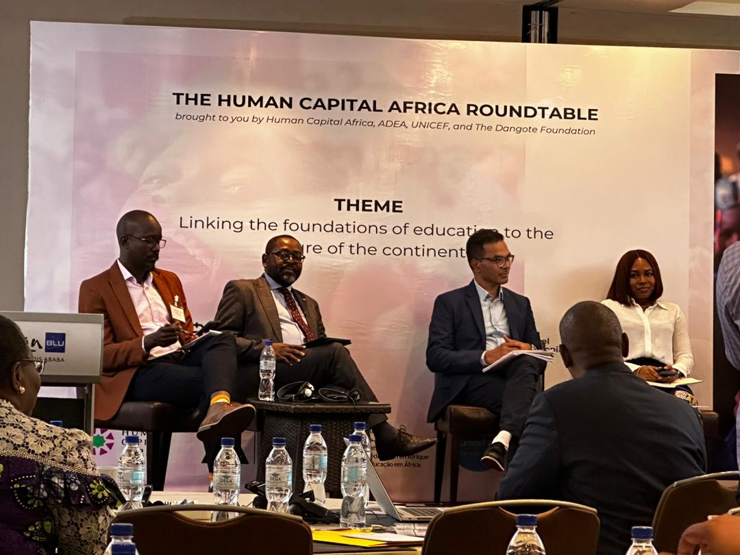 Insightful presentations at @HumanCapAfrica Roundtable in Addis Ababa. @AmosZaindi, Chief of Party/National Programme Lead for #BEFIT Programme, provided great details about #Malawi's groundbreaking #edtech program. #HCAsummit4action