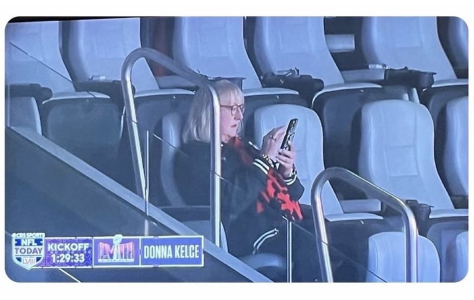 excelinspects's tweet image. When you’re at the Super Bowl but your clients offer has been accepted and now you need to get the home inspector scheduled.
We’re your winning team.
#homeinspectornearme #austinareahomeinspector #bastropareahomeinspector