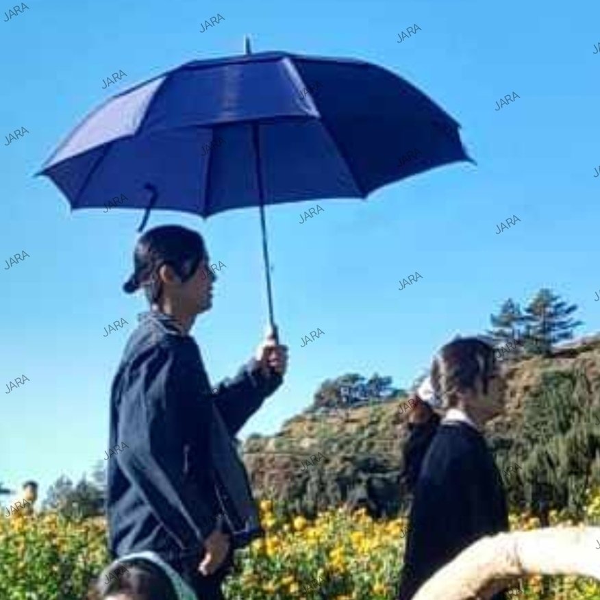 #NewProfilePic

Cropped myself in their photo. Put some watermark as well. My fangirling ❤️ is happy 😭🥹

#DonBelle