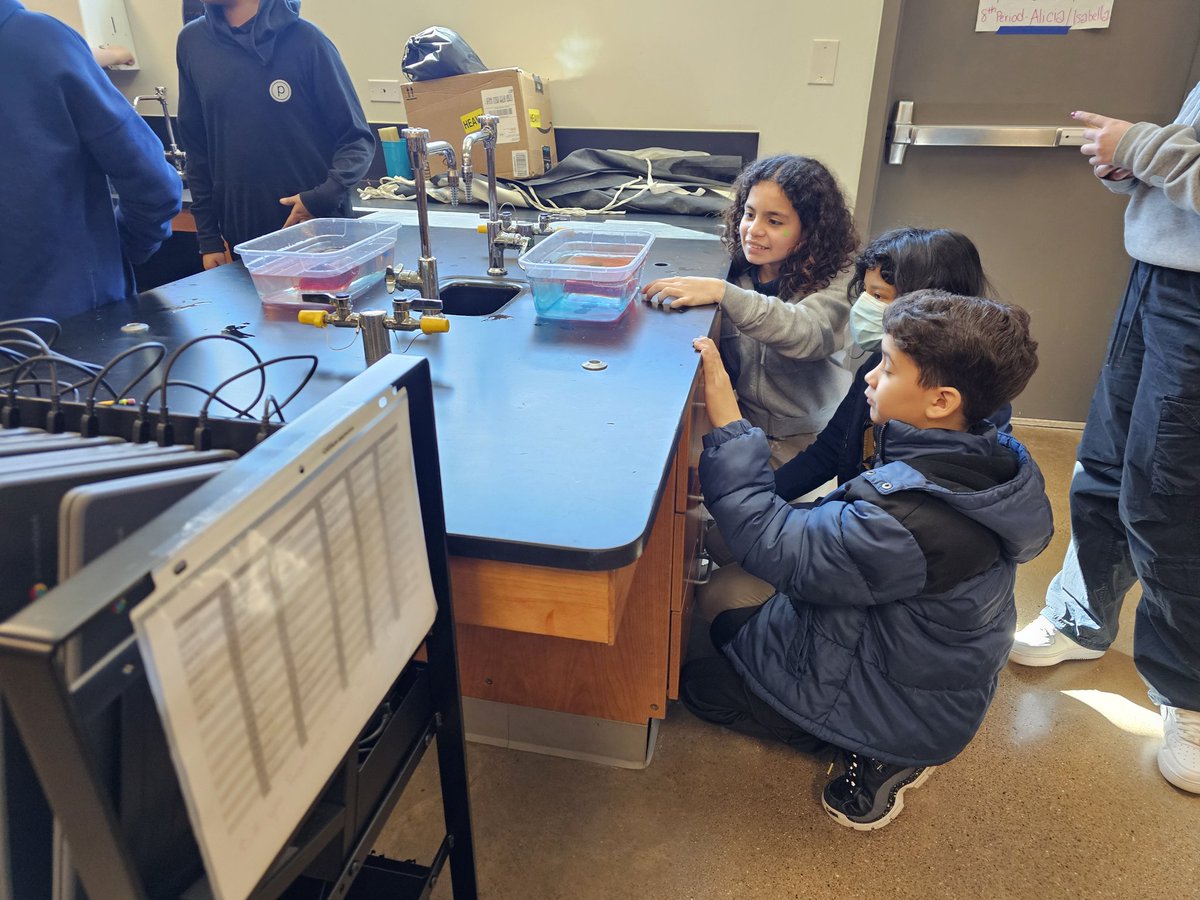 villa_sci's tweet image. I love how pretty this convection lab turned out 😊

#SamSide #HeatTransfer #Convection #HoustonScience