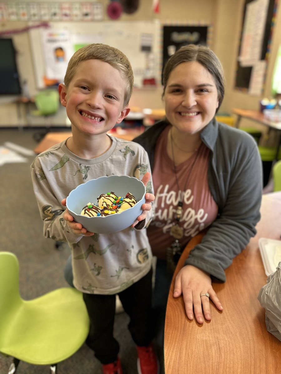 McClure1st's tweet photo. We had our Ice Cream &amp; Board games auction day after school with these cuties! We played lots of games, danced to some music, and enjoyed some delicious ice cream!  We had a wonderful time! 🍦 #mccluremarshals #mcclure2324 https://t.co/mD7FIRrErH