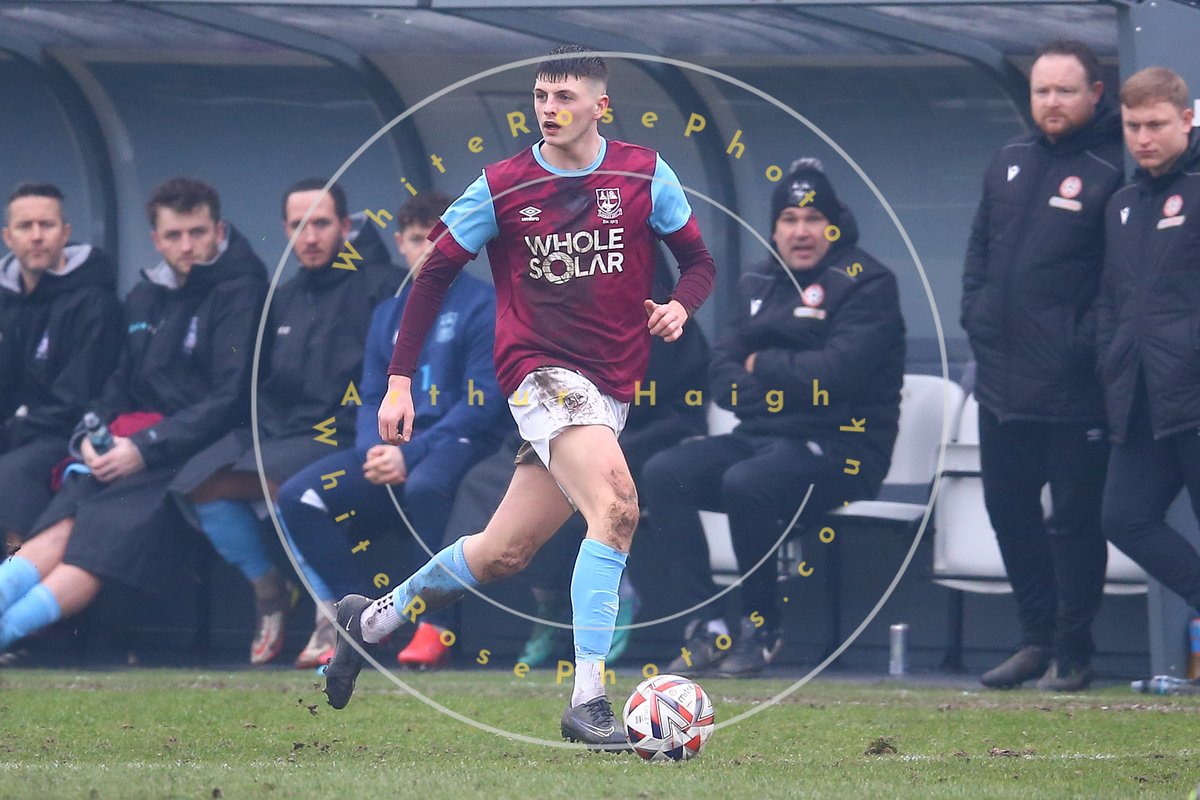 Whiterosephotos's tweet photo. A few from Saturdays FA Vase game at @Emley_AFC  v @WhickhamFC 
@IsuzuFAVase @Isuzuuk @TheNonLgeShow @thenonleaguepaper  @JoeClegg9 
More photos from the game are on our website
https://t.co/YLxQ2XwiDE https://t.co/kxEkZWE1V7