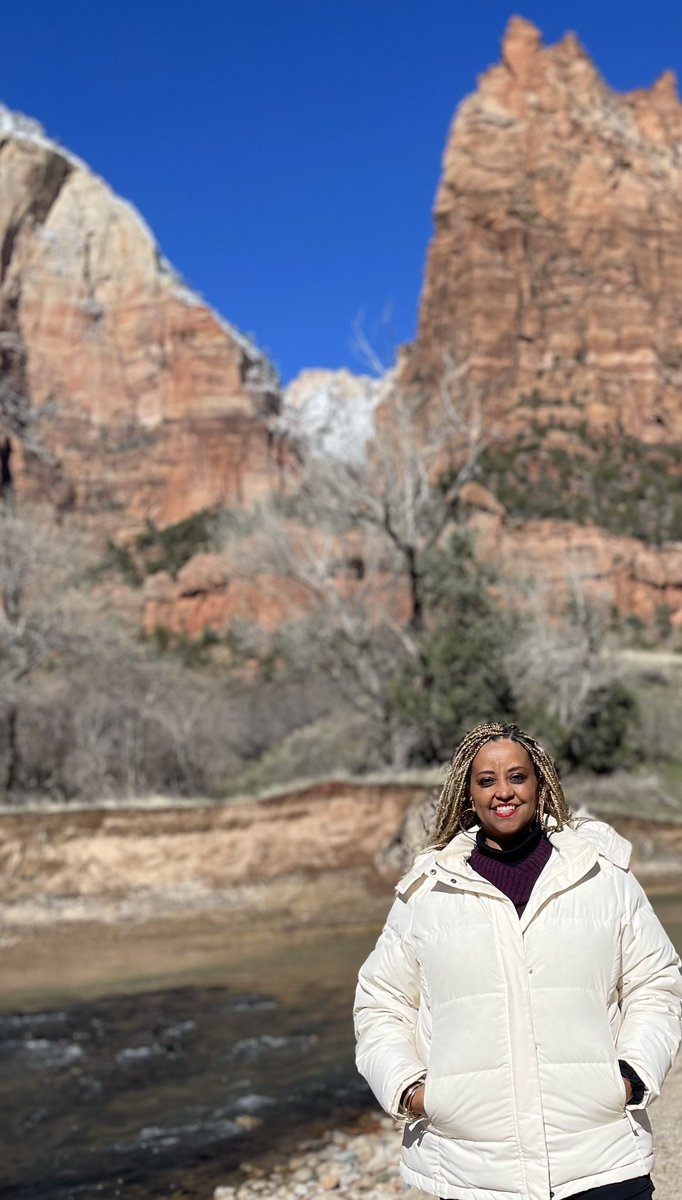 EleniGabre's tweet image. Zion! What a beautiful national park. Did my soul good.  #FindingGod #Utah