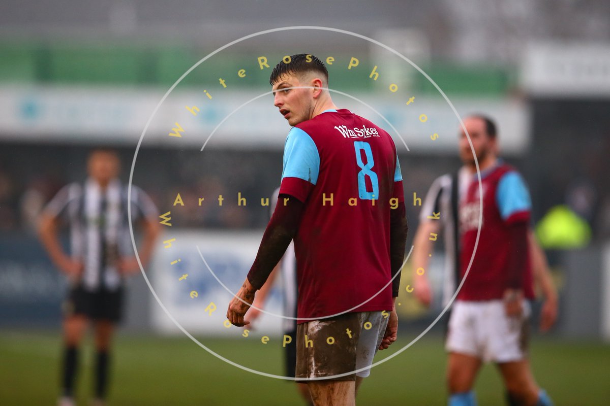 Whiterosephotos's tweet photo. A few from Saturdays FA Vase game at @Emley_AFC  v @WhickhamFC 
@IsuzuFAVase @Isuzuuk @TheNonLgeShow @thenonleaguepaper  @JoeClegg9 
More photos from the game are on our website
https://t.co/YLxQ2XwiDE https://t.co/kxEkZWE1V7