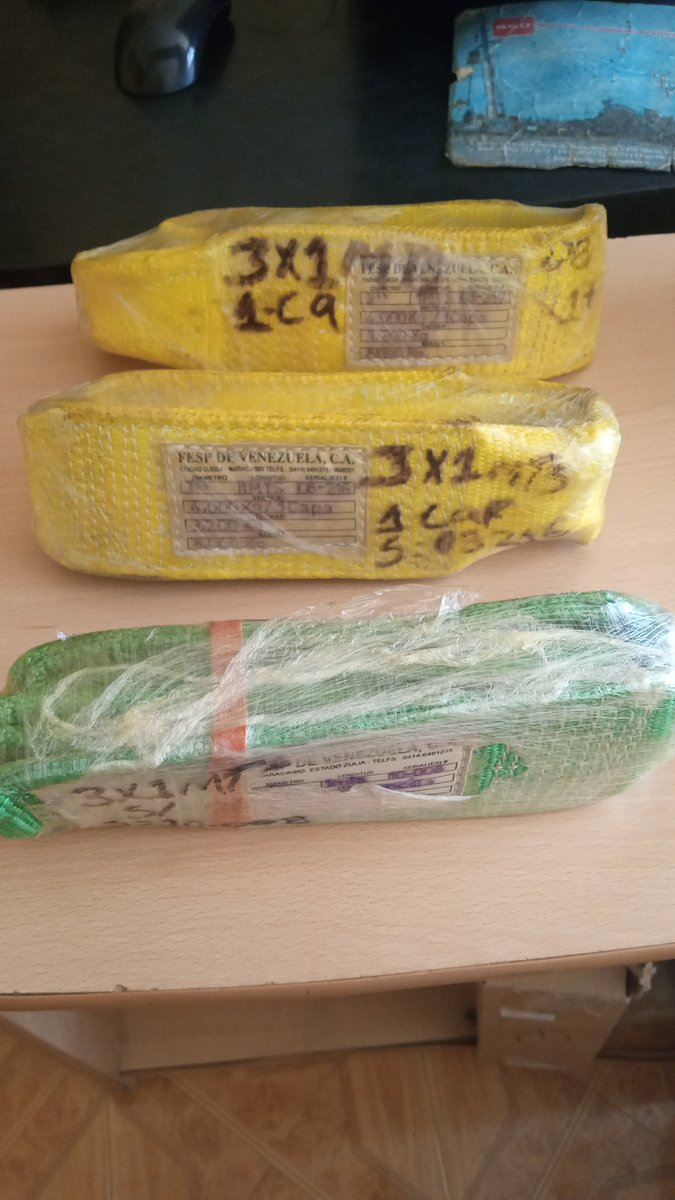 3"x1mts.  PRECIO PROMOCIÓN: $35 c/u
Eslinga de izaje en cinta de nylon de 3"x1mts (1Capa).
CAPACIDAD DE CARGA
"U" 4.300Kg. Vertical: 2.150Kg. Lazo: 1.720Kg. CERTIFICADA
Estamos ubicados en Municipio Sn Fco Zulia.
Contáctanos: coinvecazulia2015@hotmail.com
WhatsApp 04146646406