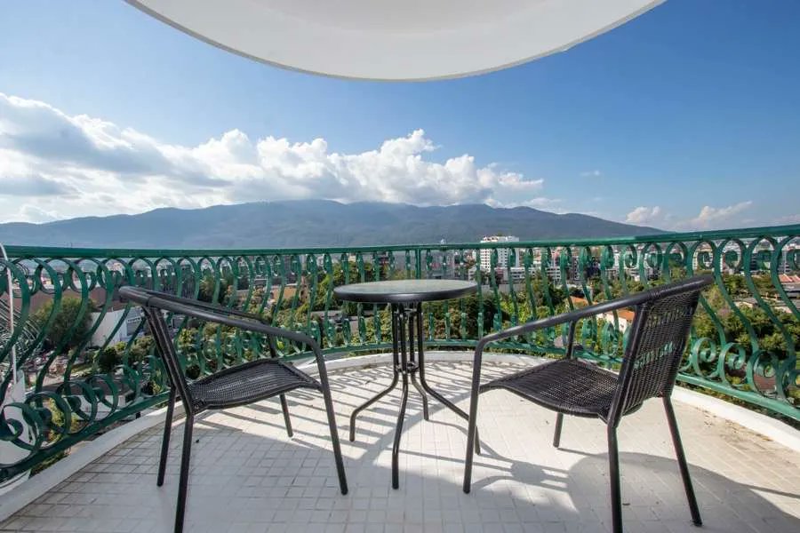 kristianoledk's tweet photo. Need a place to stay in Chiang Mai? Our condo is back on the market.

https://t.co/XyTQWxTfio

#chiangmai #thailand #condo #rent https://t.co/Hgmxf2dPII