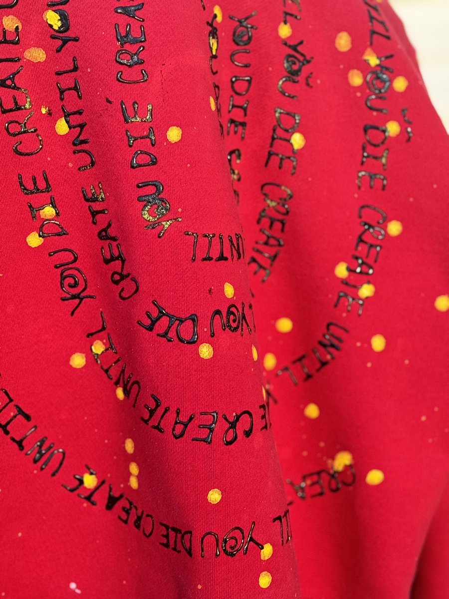 createuntiludie's tweet photo. pink and red hoodies + t-shirts are on sale for vday until 2/23/24. 
 
all paint colors are allowed, garment just has to be pink or red. 

add ons are available 💕💝💘💓 (tie dye, paint splatters, etc)

https://t.co/zKE8R2liXV

discount code: vday https://t.co/88fGpL3Jgr