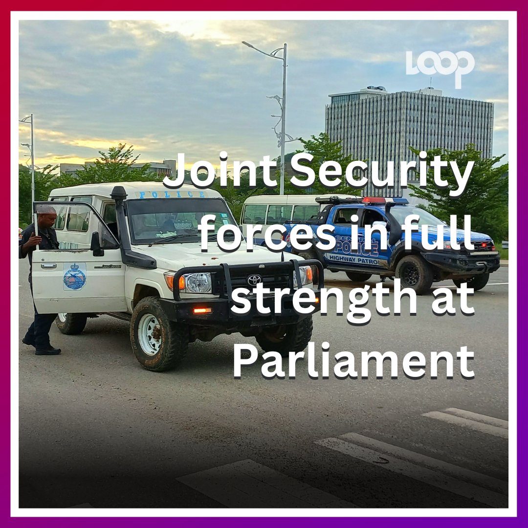 tvwanonline's tweet image. #PNGNews 500 police and military personnel are out in full force to ensure public safety is maintained as parliament prepares to sit this afternoon at 2pm.

To read more: looppng.com/png-news/joint…

#VoteOfNoConfidence #PoliceOperations #PapuaNewGuinea #PNG #LoopPNG #LoopNews